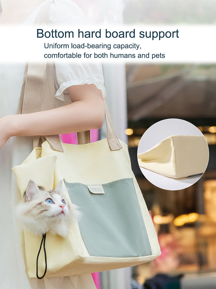 Comfortable and breathable large capacity canvas bag for cats and dogs