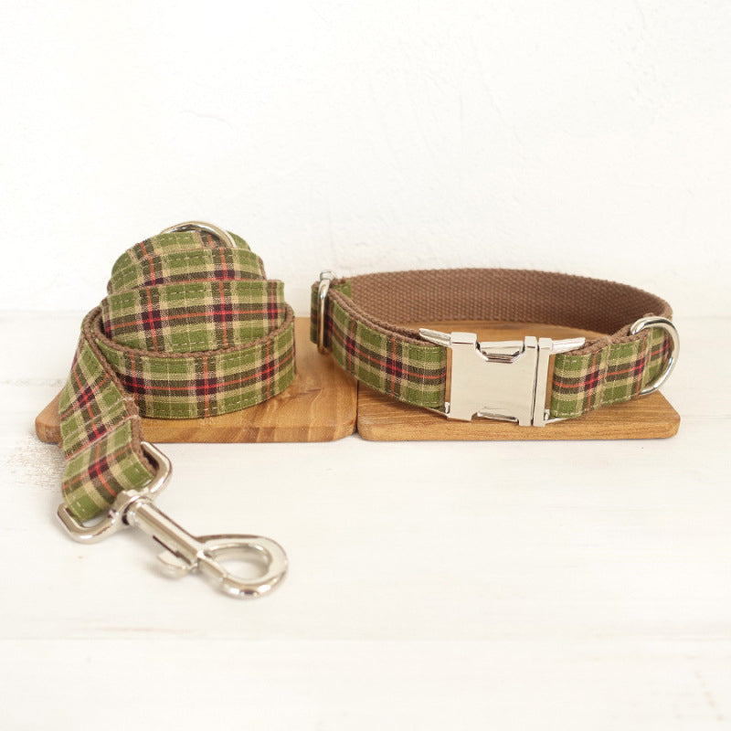 Dog collar and leash sets with bow tie with dog tag strong gold buckle Classic green checkered style