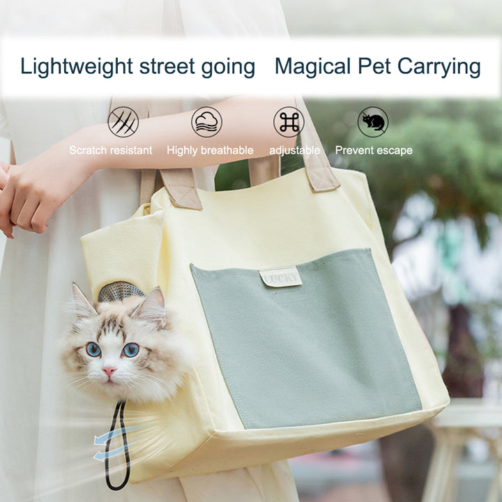 Comfortable and breathable large capacity canvas bag for cats and dogs