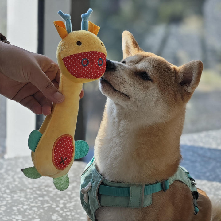 Stuffed Dog Toys with Squeakers giraffe shape toy with handbell for pet toy